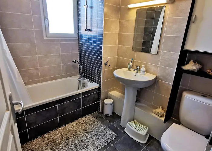 Le Patio Celeste لي سابلِ دولونْ