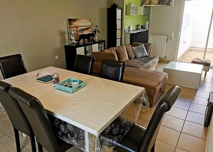 Le Patio Celeste بيت للعطل