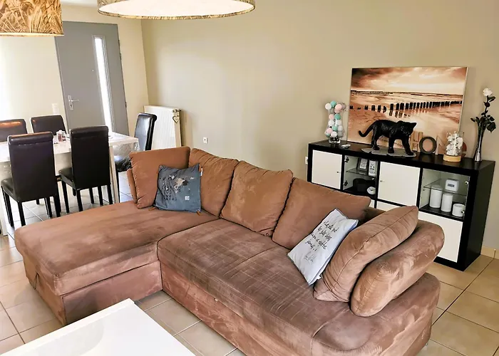 Le Patio Celeste لي سابلِ دولونْ